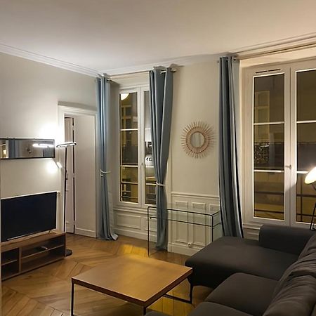 Spacious Apartment Next To Place Vendome ปารีส ภายนอก รูปภาพ