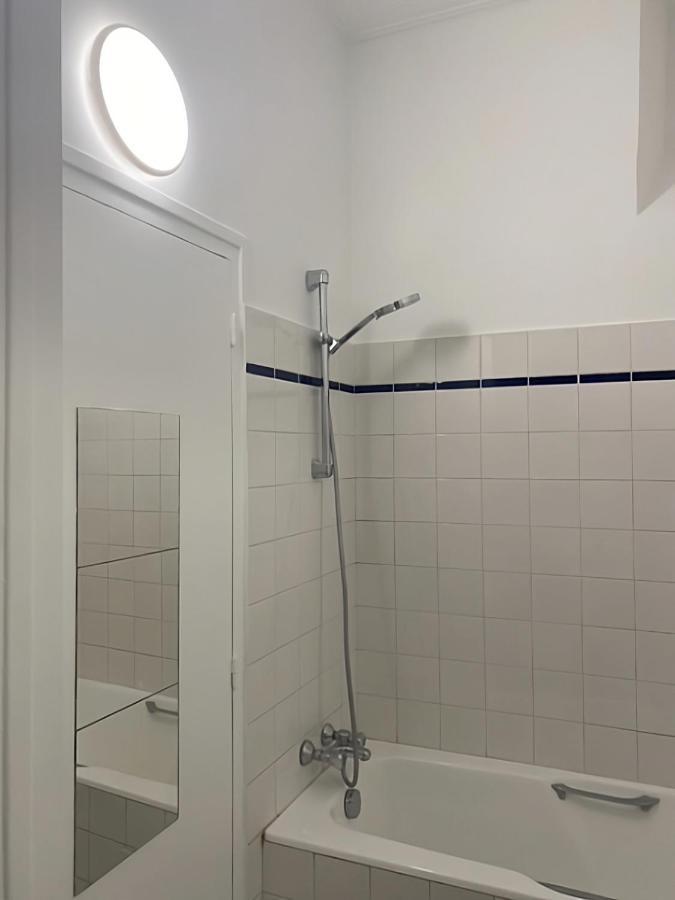 Spacious Apartment Next To Place Vendome ปารีส ภายนอก รูปภาพ