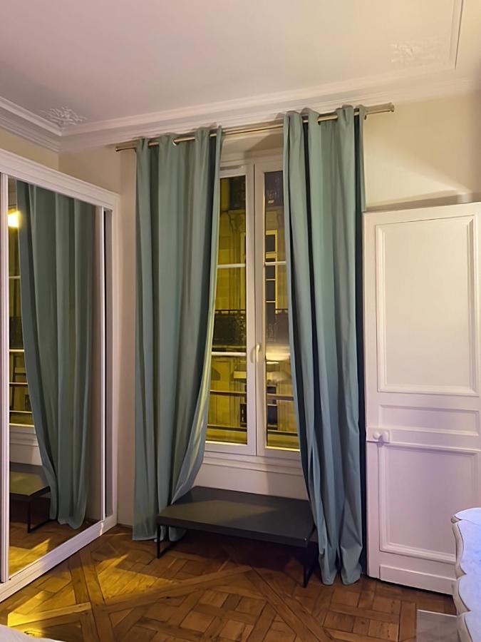 Spacious Apartment Next To Place Vendome ปารีส ภายนอก รูปภาพ